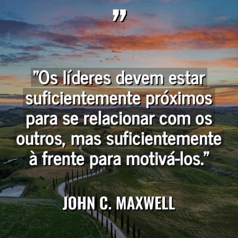 “Os líderes devem estar suficientemente próximos para se relacionar com... - John C. Maxwell Citações